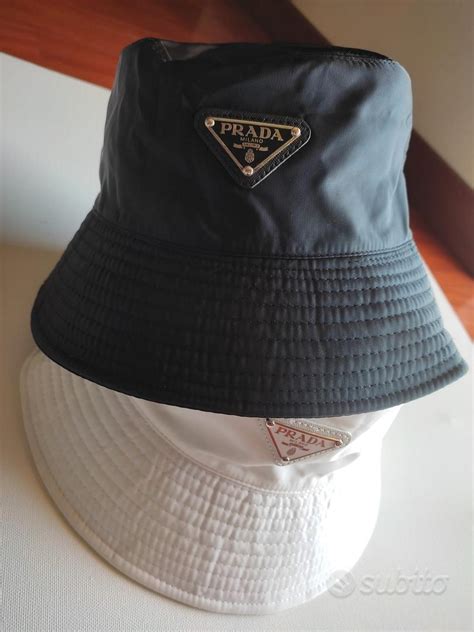 cappelli da pescatore prada|Cappelli da pescatore Prada SALDI: Acquista da 550,00 .